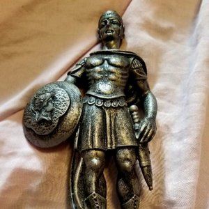 VINTAGE ROMAN GLADIATOR STATUE MADE IN ITALY